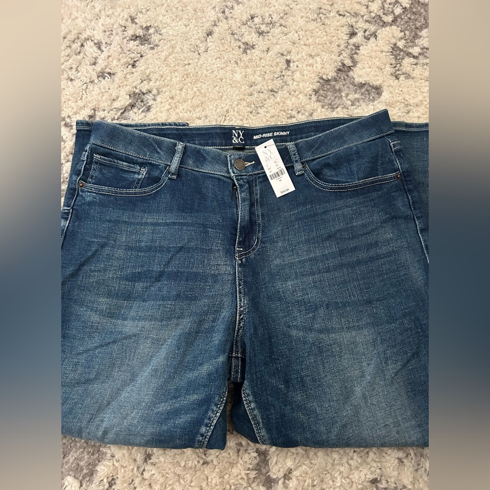 NY & Co Mid Rise Skinny Jeans Womens 18 Stretch Denim Classic Fit Pants NWT